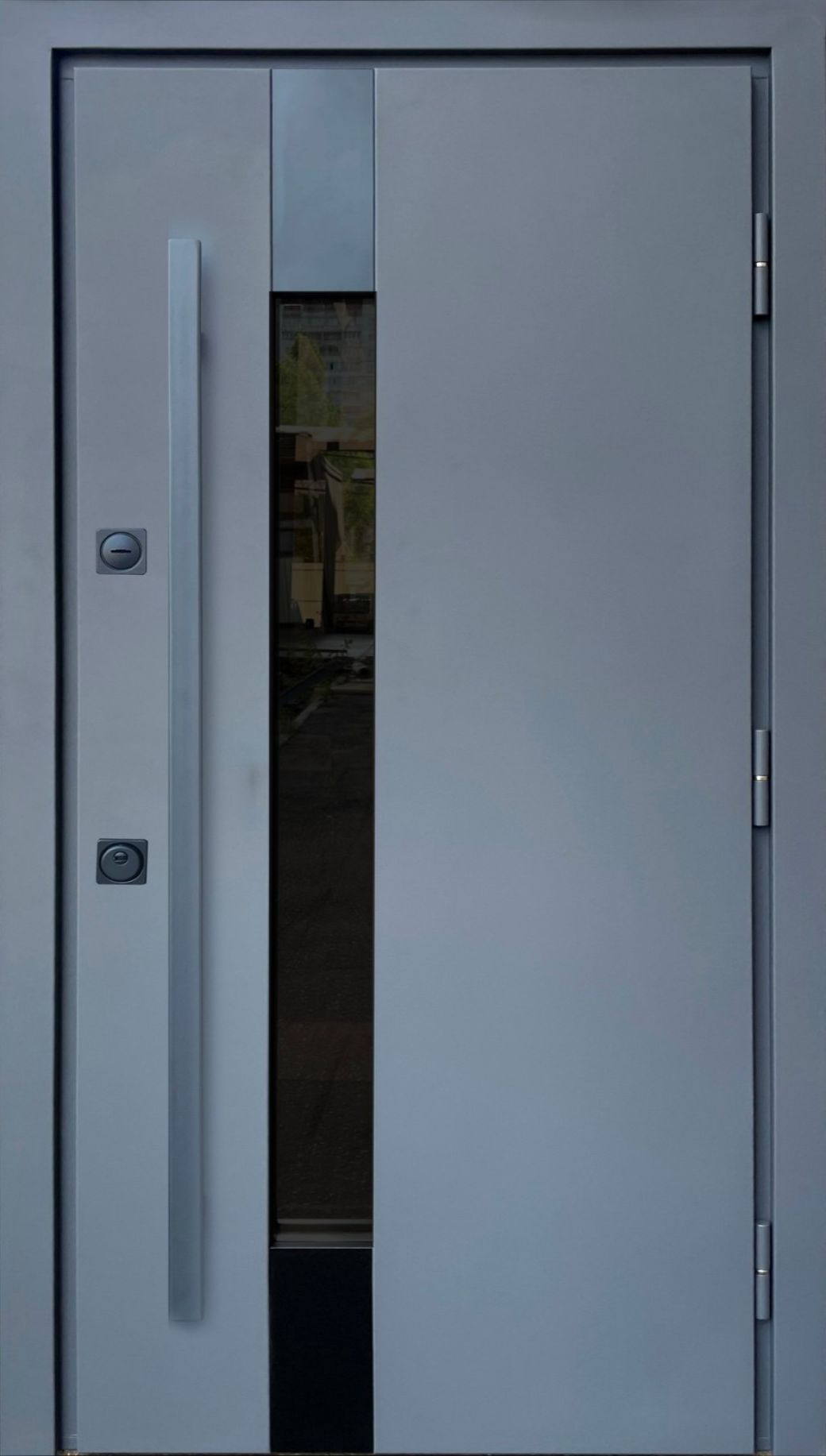 Вхідні двері Qdoors, колекція СТРОНГ, ТЕРМІКС, ВУЛИЦЯ 3 контура з ОЦИНКОВАНИМ металом на полотні,  антрацит пісок/vin білий атлас, довга ручка чорна/чорна